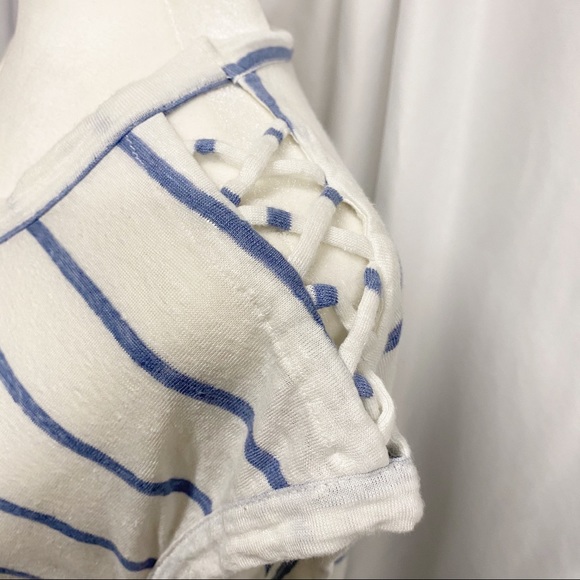 Chaser Pocket Stripe Tee - Picture 6 of 7